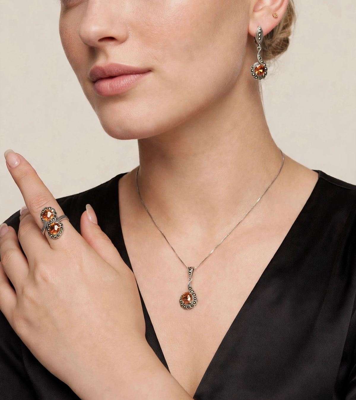 Vintage-Inspired Amber 925 Sterling Silver Jewelry Set