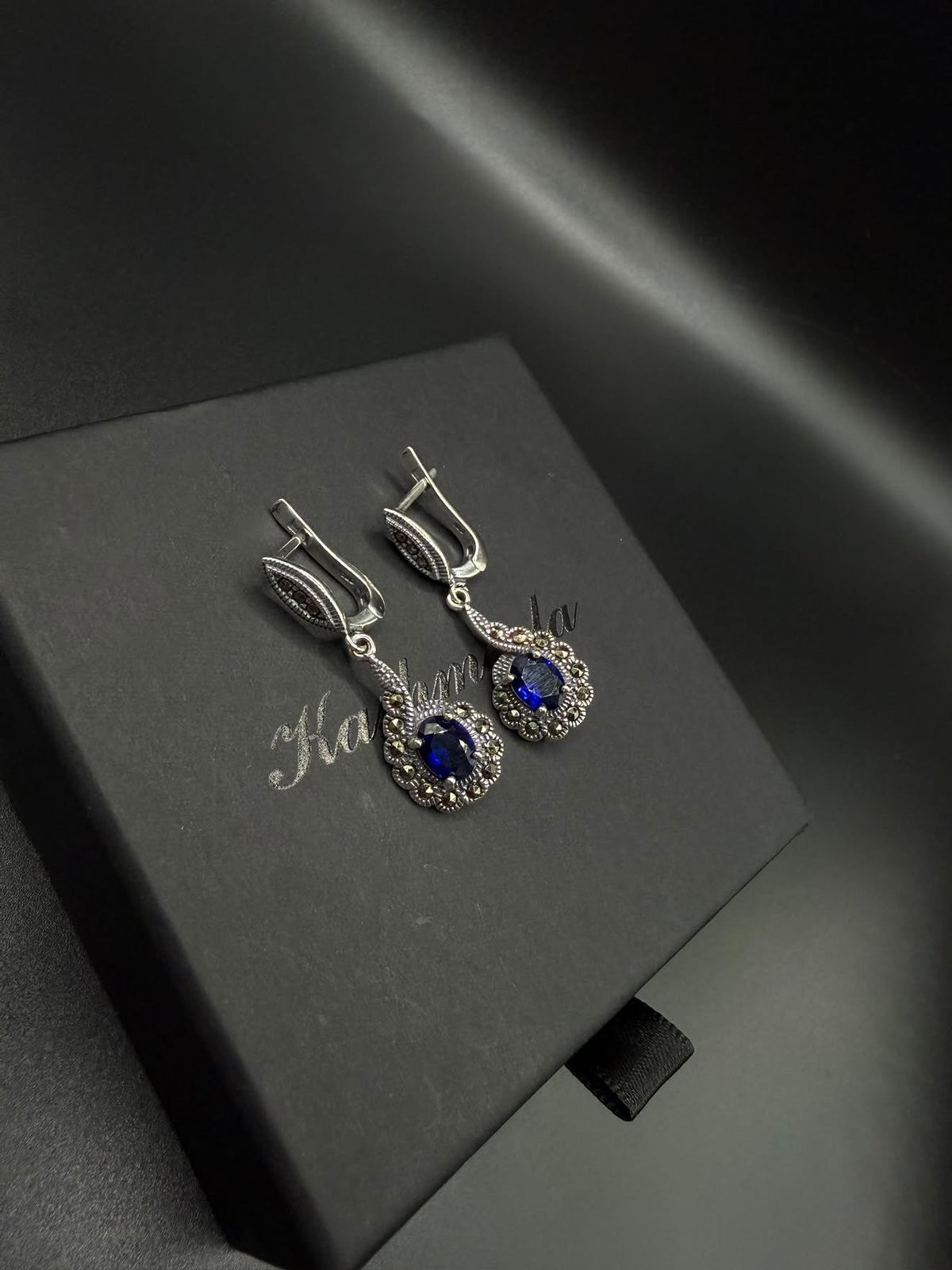 Vintage-Inspired Blue Stone 925 Sterling Silver Jewelry Set