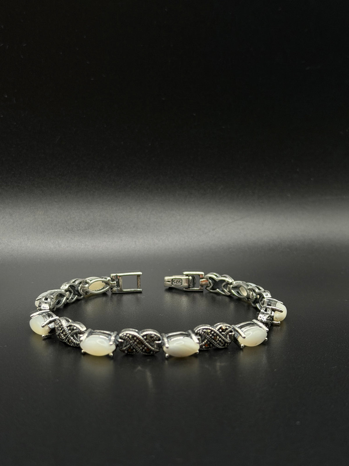 Women’s 925 Sterling Silver Vintage-Inspired Bracelet