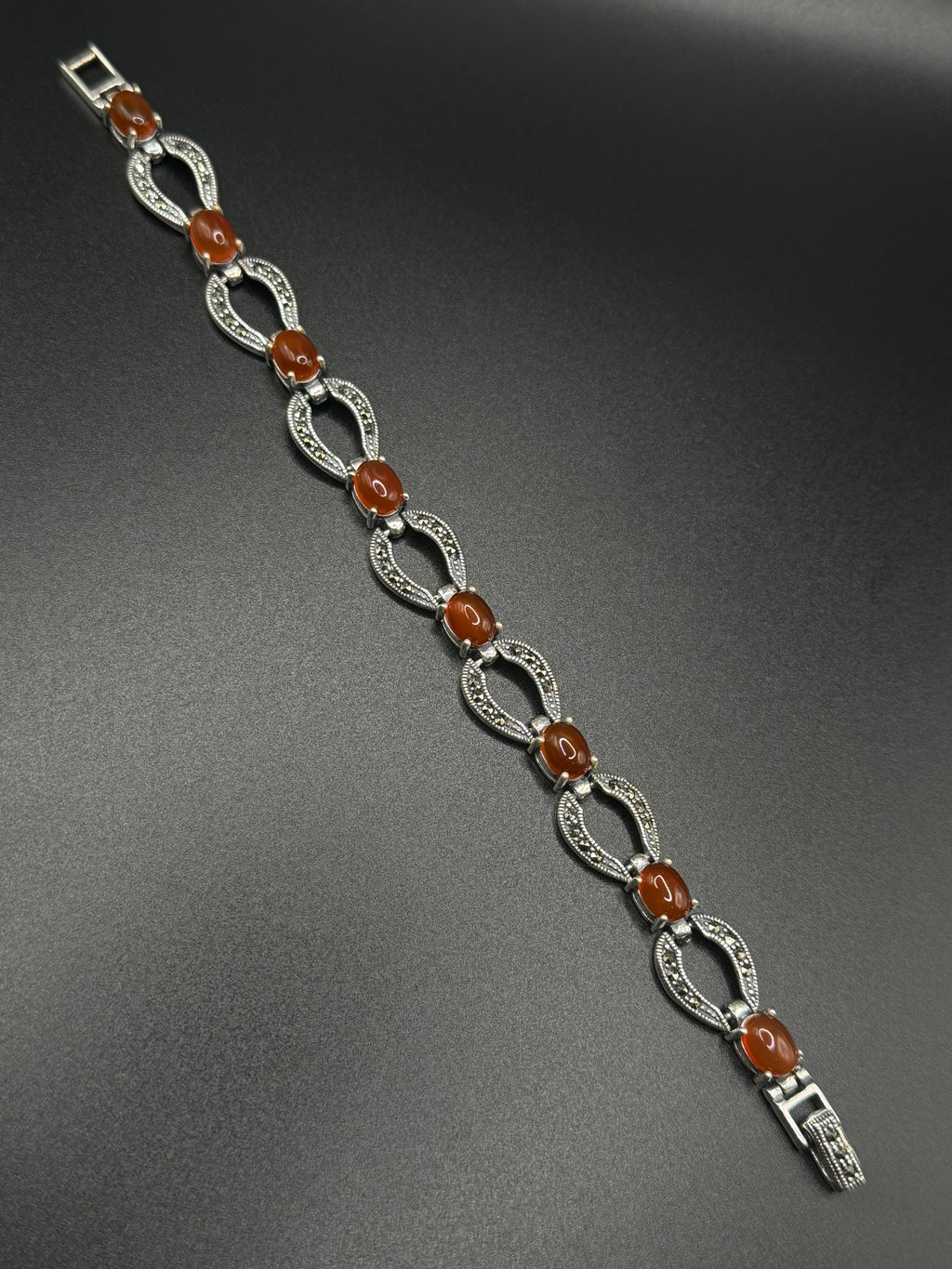 Women’s 925 Sterling Silver Vintage Bracelet with warm carnelian-inspired oval accents