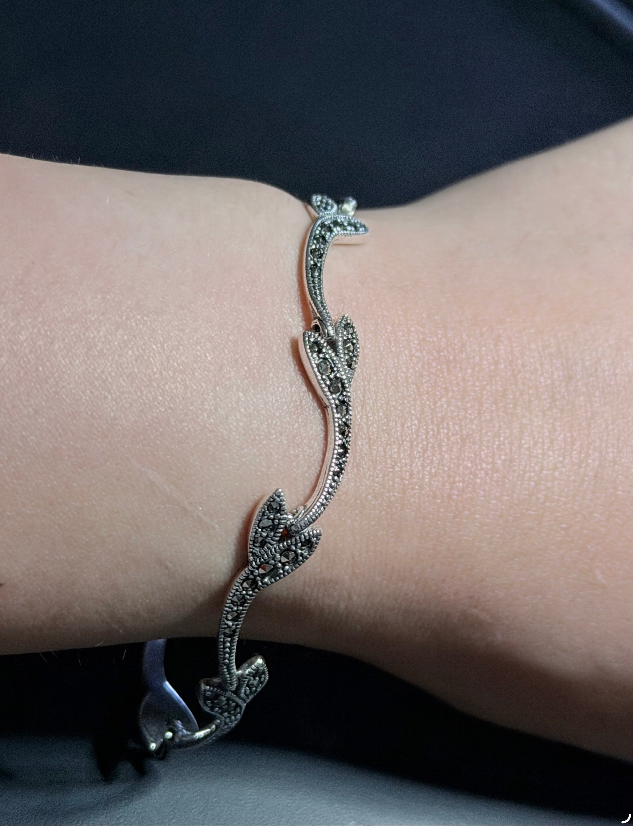 925 Sterling Silver Stone-Set Bracelet – 19 cm