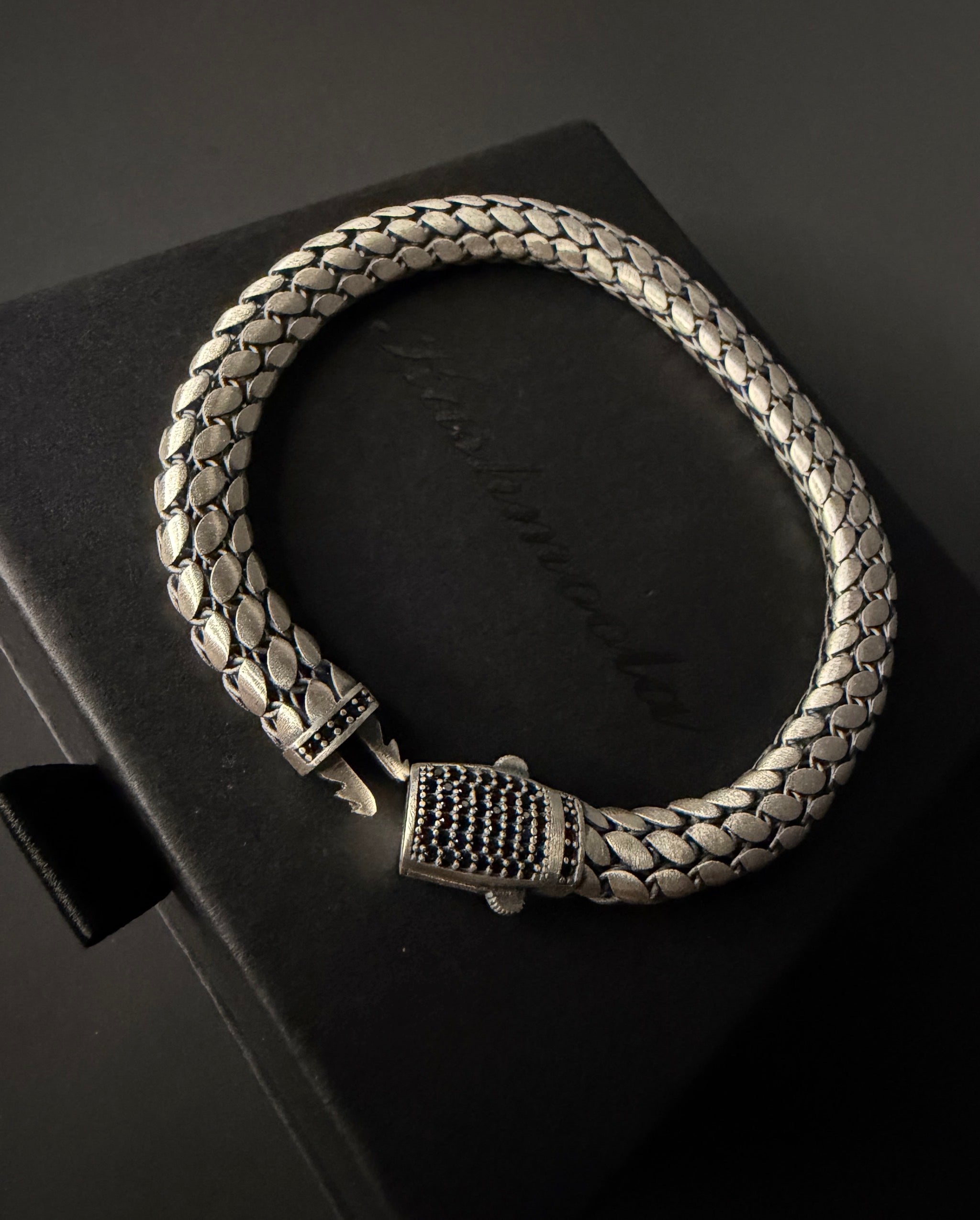 Bold Craftsmanship. Timeless Elegance.