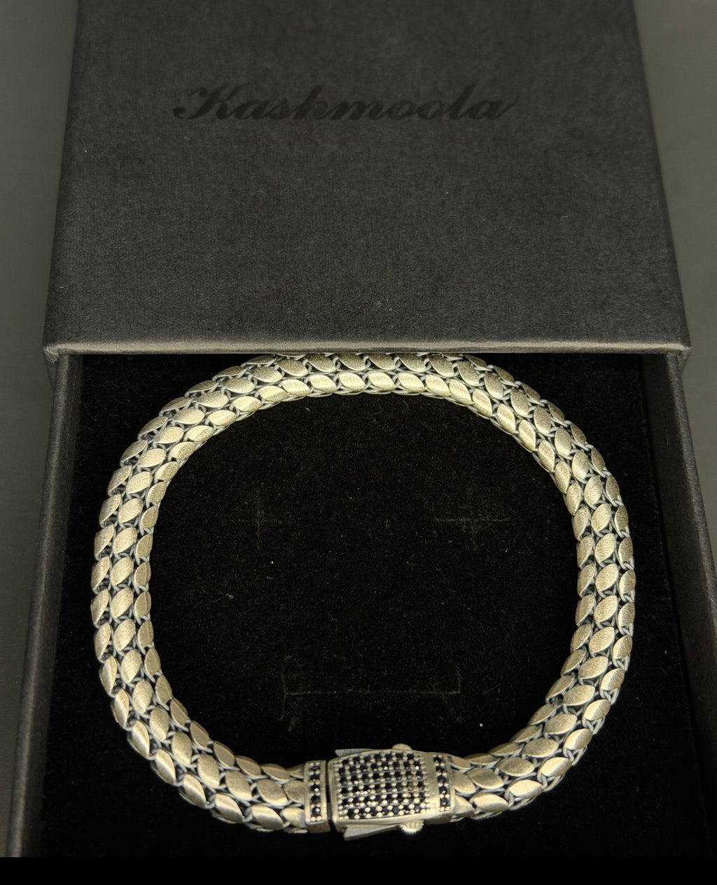 Bold Craftsmanship. Timeless Elegance.