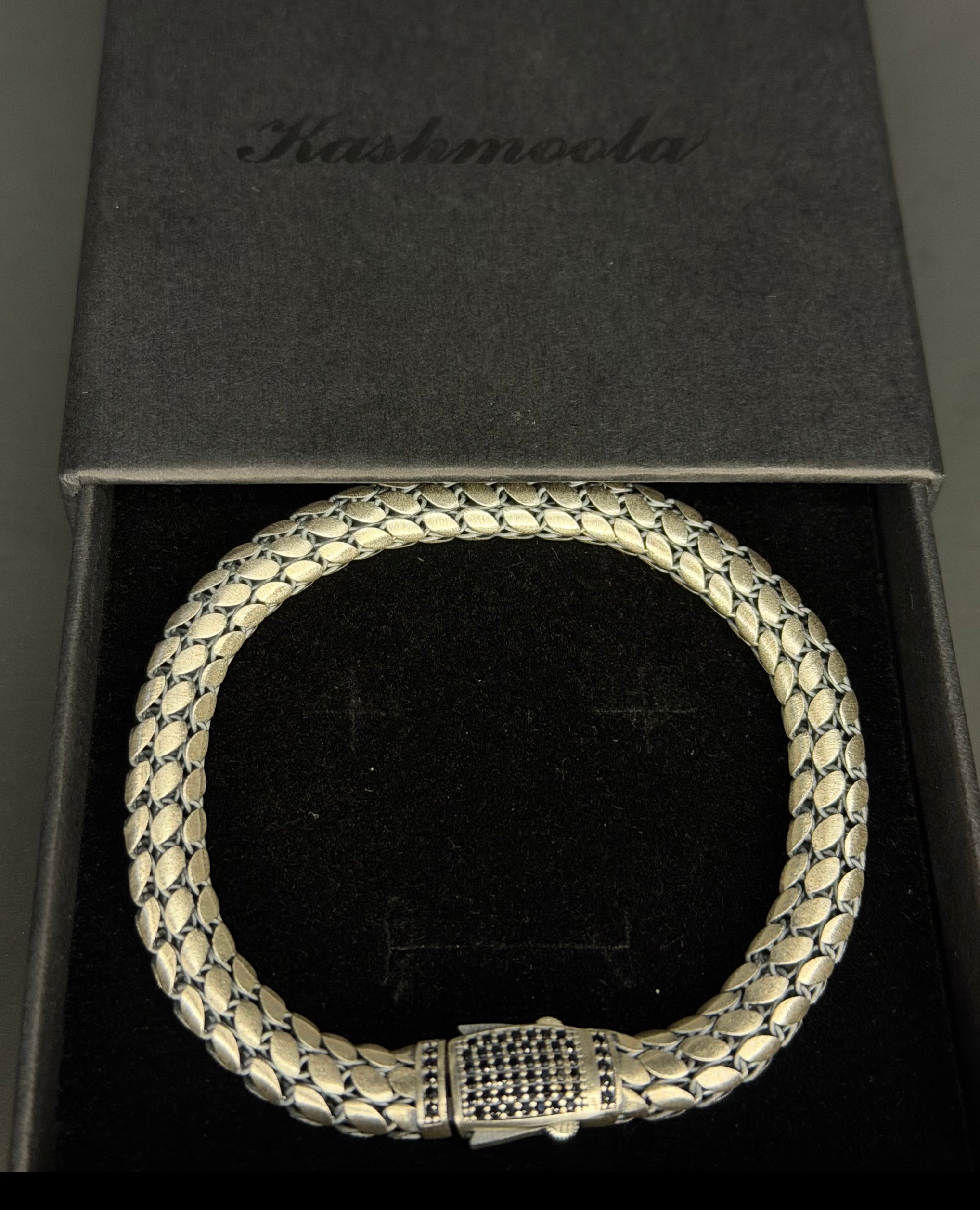 Bold Craftsmanship. Timeless Elegance.