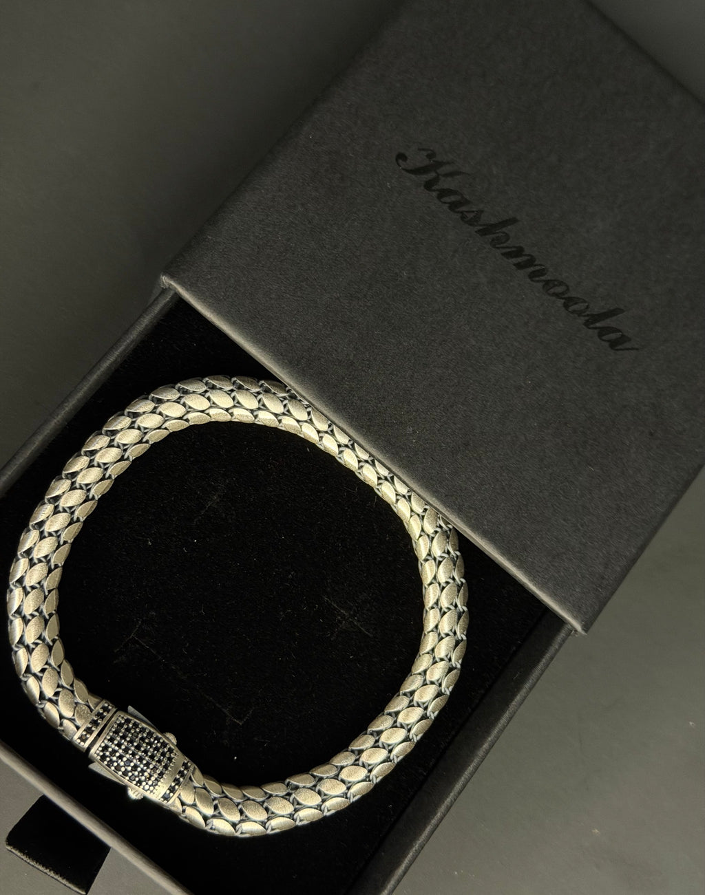 Bold Craftsmanship. Timeless Elegance.