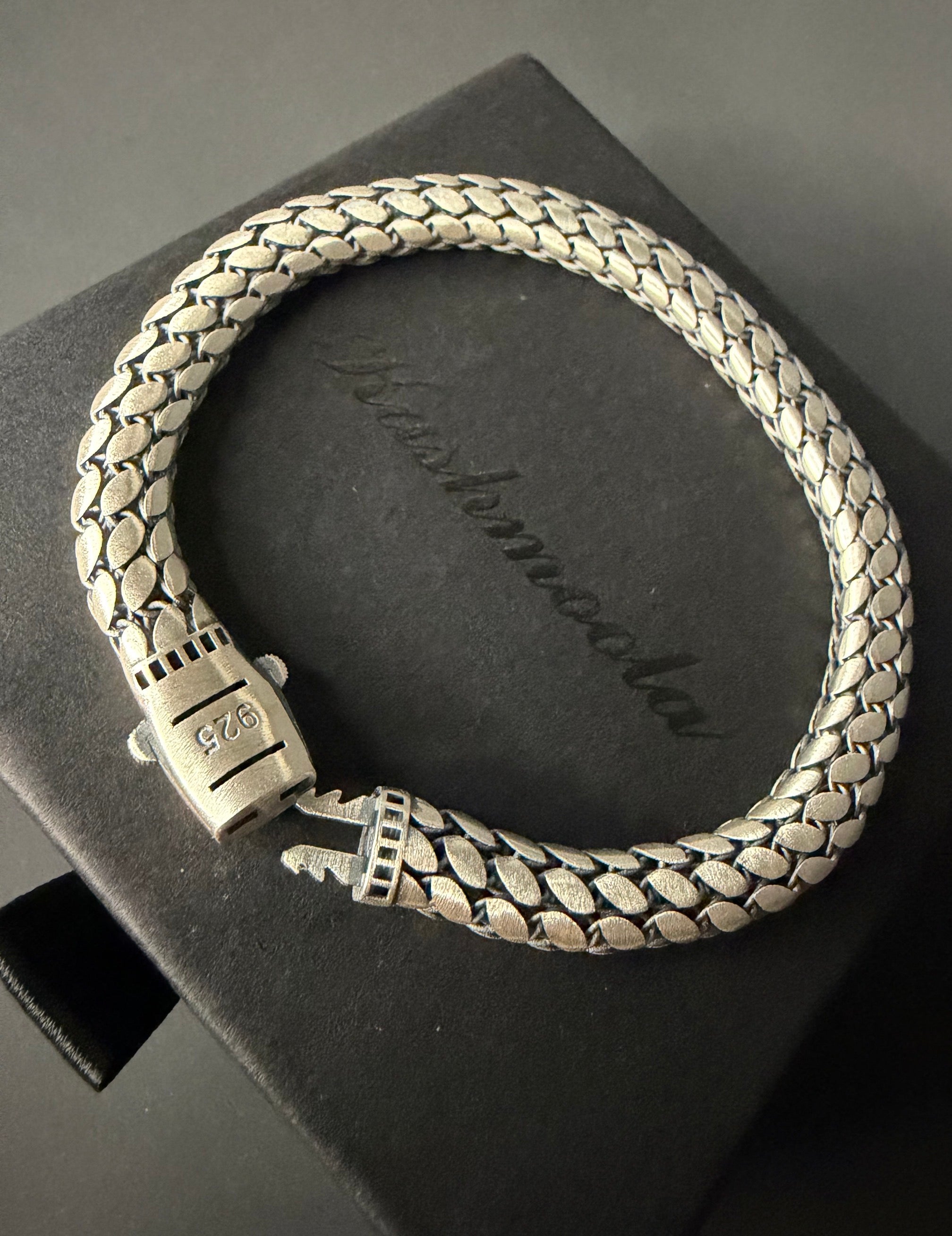 Bold Craftsmanship. Timeless Elegance.