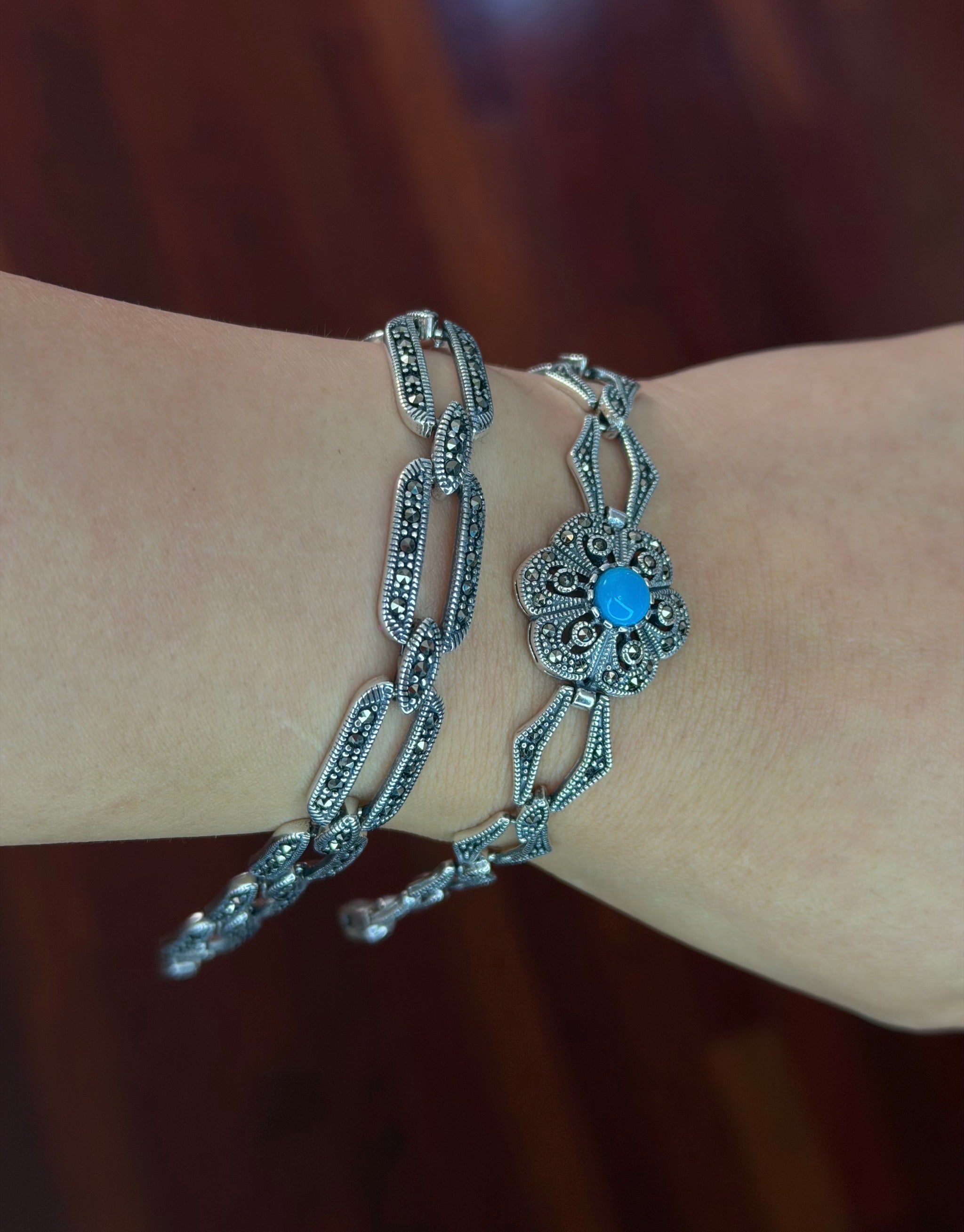 925 Sterling Silver Floral Bracelet with Blue Stone