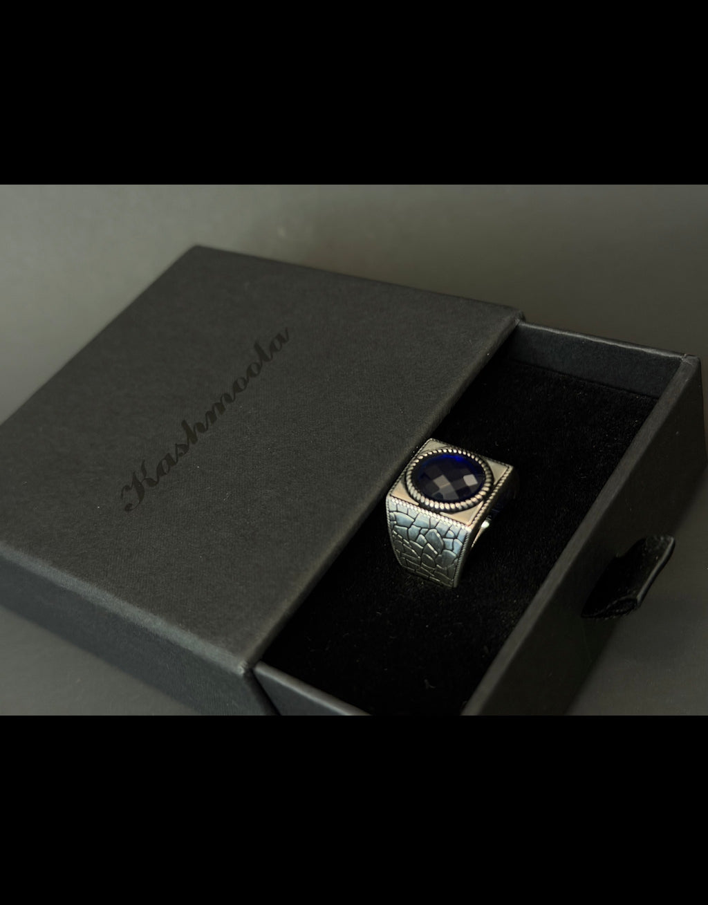 925 Sterling Silver Men's Ring with Blue Stone