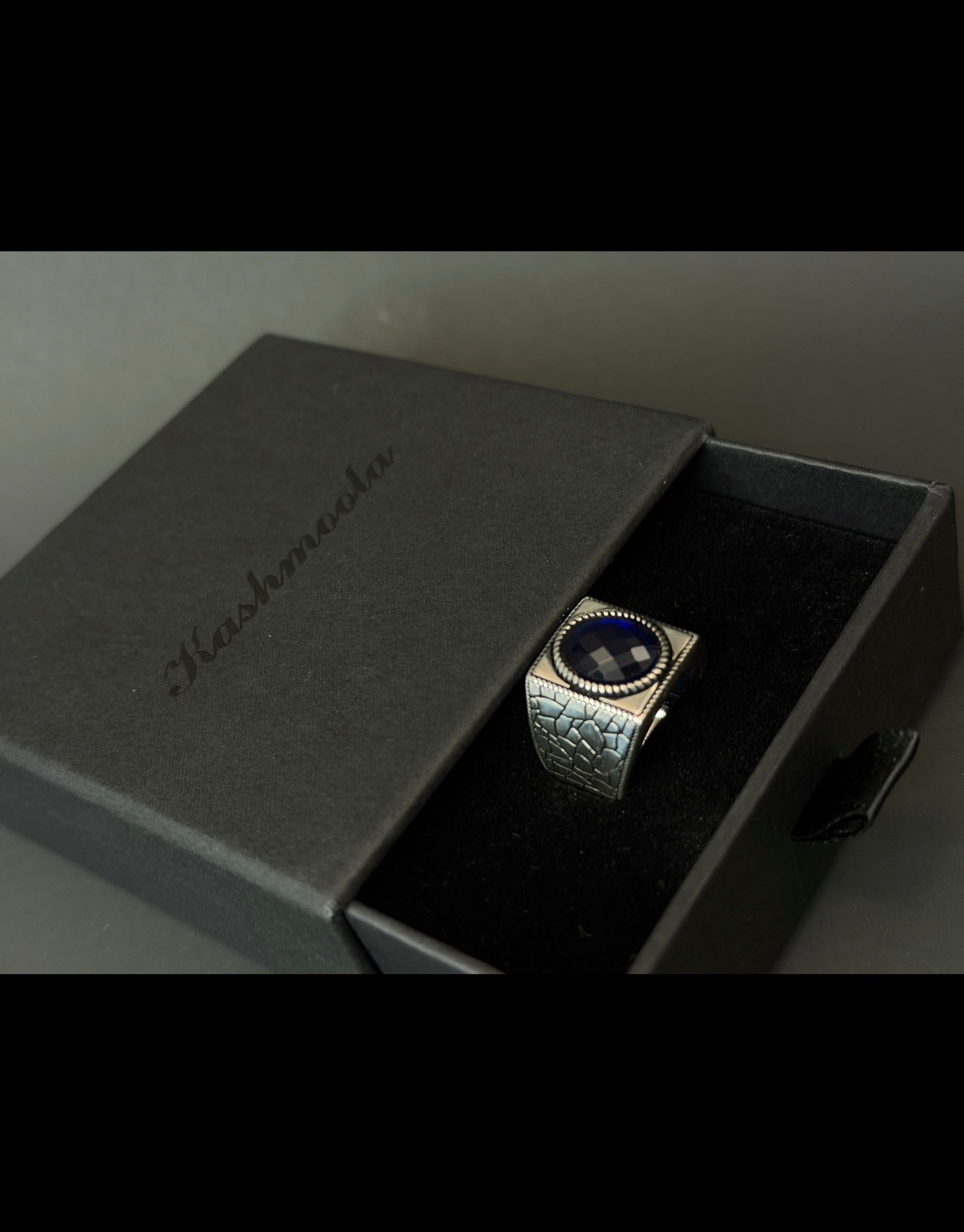 925 Sterling Silver Men's Ring with Blue Stone