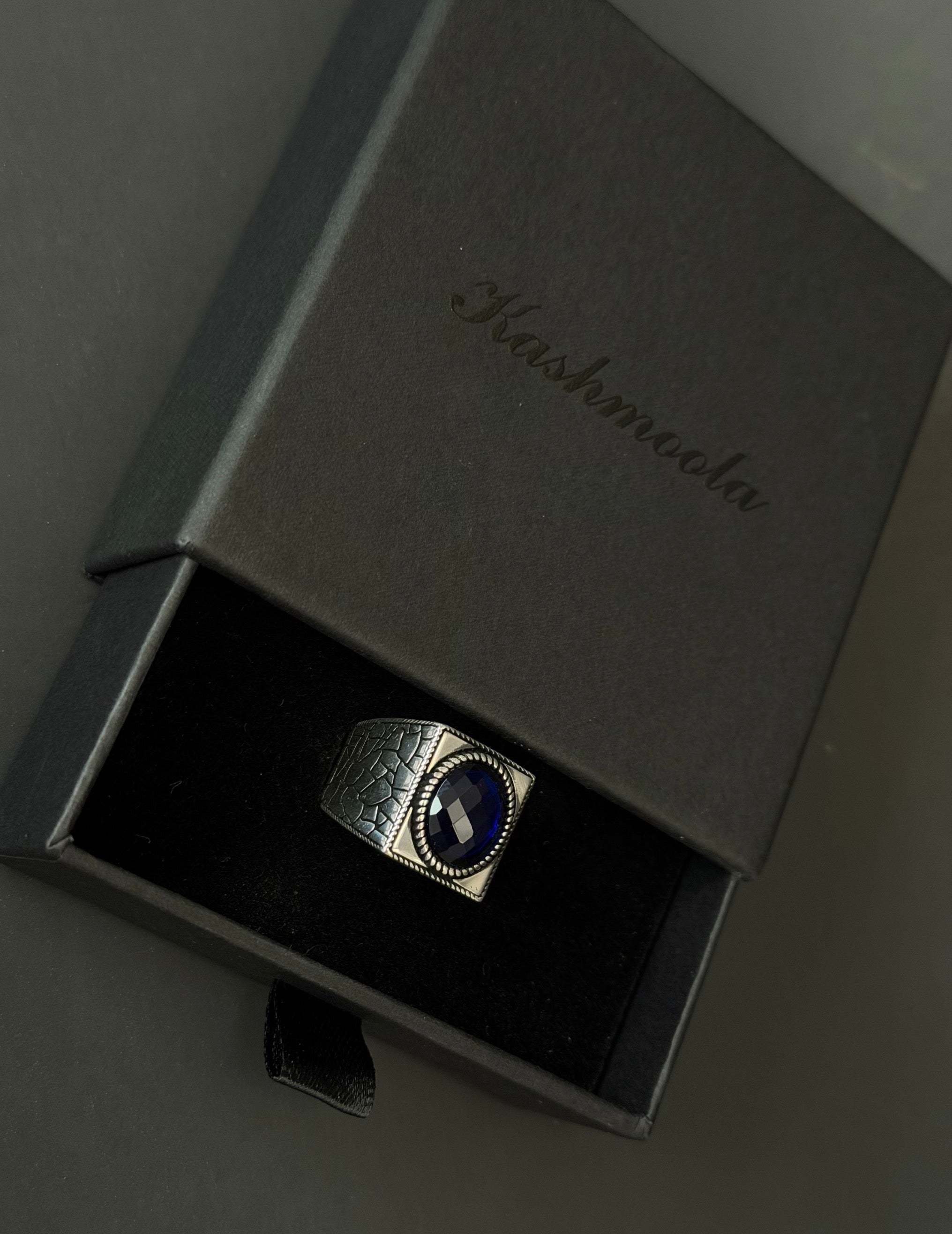 925 Sterling Silver Men's Ring with Blue Stone